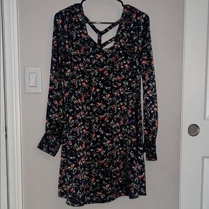 Very J Black Floral Long Sleeve Dress
